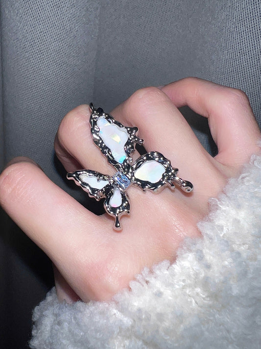 Aesthetic Pinctada Albina Butterfly Ring