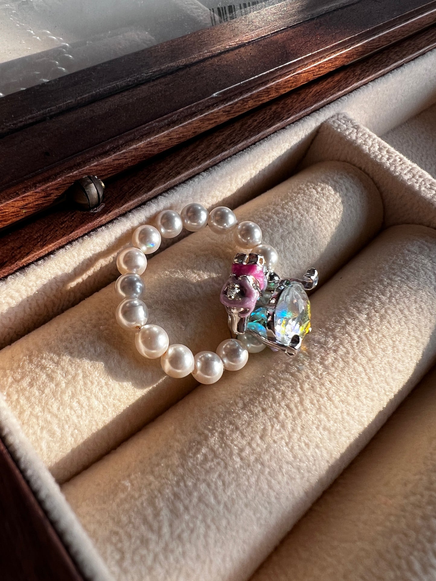 Sterling Silver Unicorn Swarovski Crystal Pearl Ring