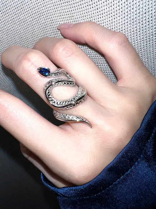 Snake Blue Topaz Ring