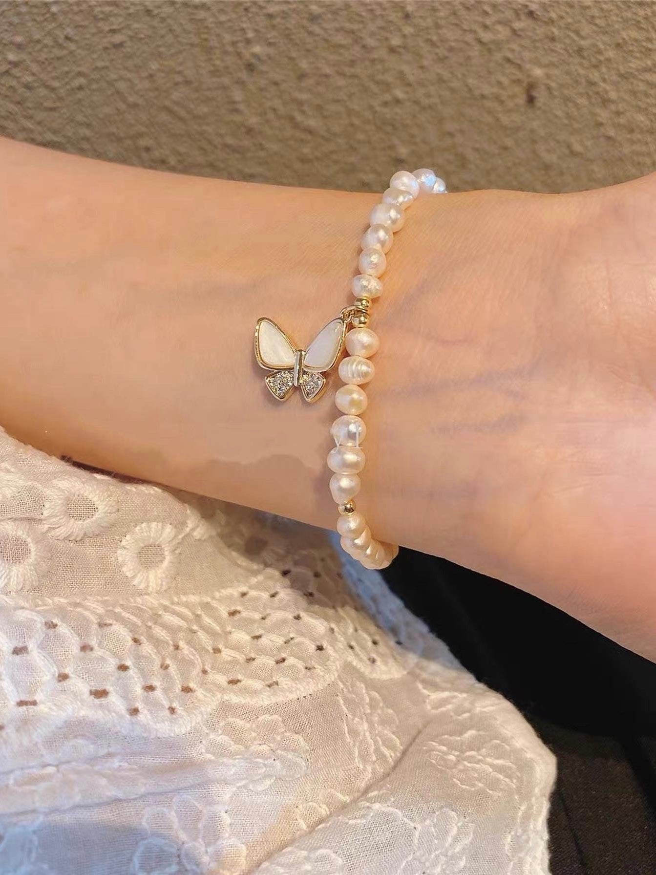 Shell Butterfly Natural Pearl Bracelet