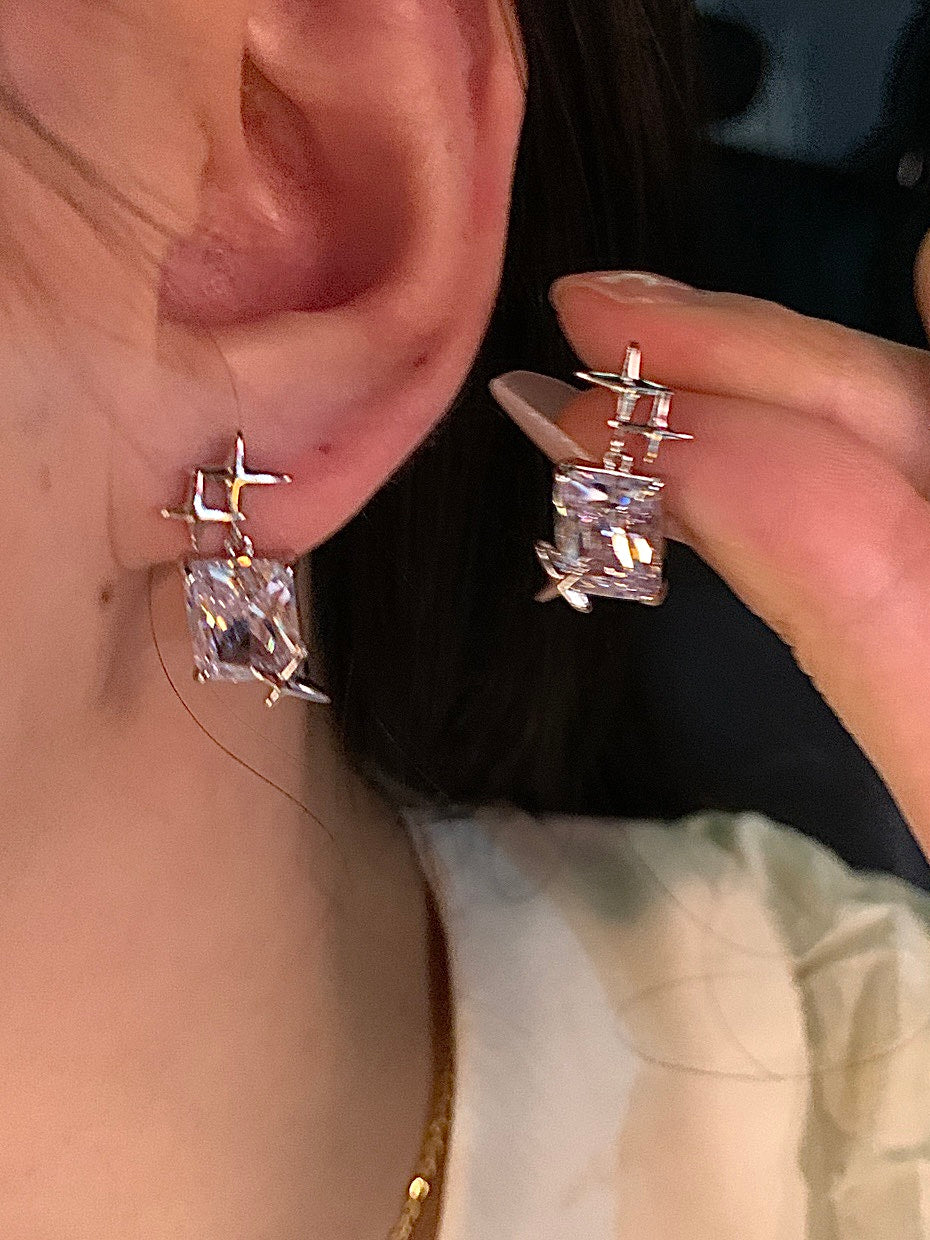 Starry Cube Zircon Earrings